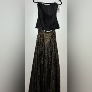Elegant Black and Gold Lace Skirt